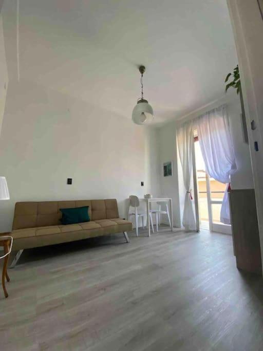 Olimpia Fidias Bilocale Isola Apartment Milan Luaran gambar